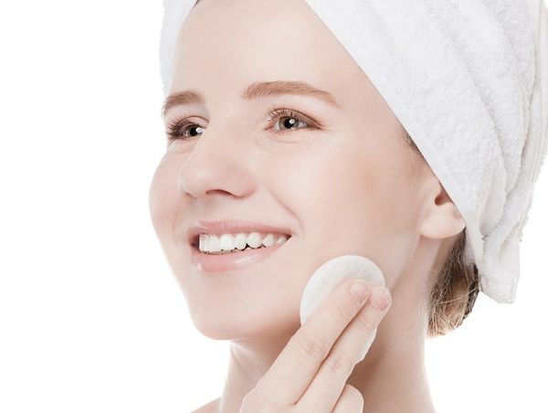 review nước hoa hồng sơ ri DHC Acerola Lotion - nên dùng mỗi ngày