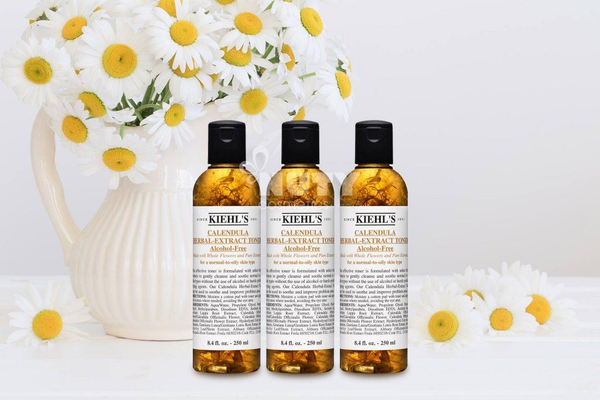 Kiehl’s Calendula Herbal Extract Alcohol-Free Toner