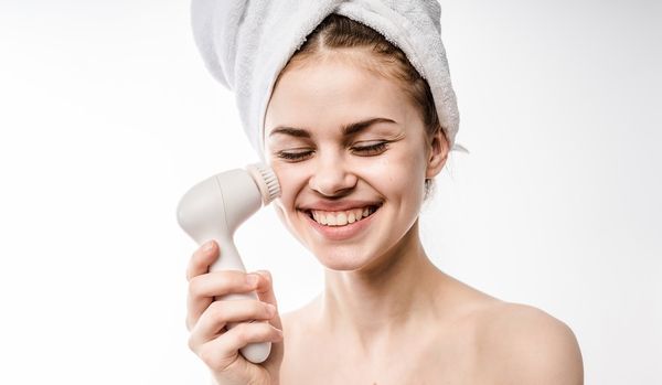 rửa mặt đúng cách