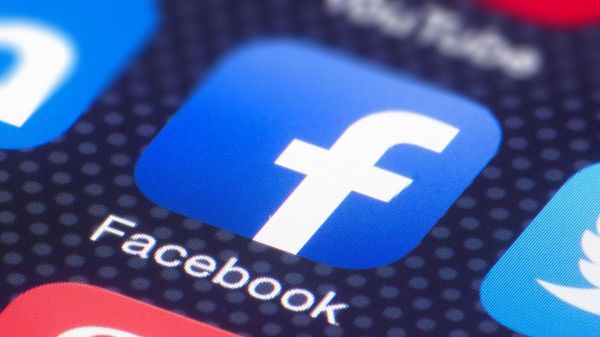 mua hàng trên facebook