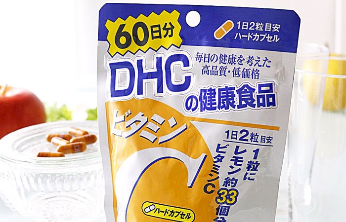 Những người bị đau dạ dày không ăn được trái cây vị chua có thể sử dụng viên uống DHC vitamin C