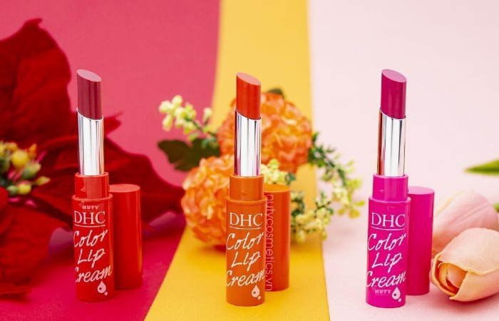 Son dưỡng DHC Color Lip Cream giữ gìn làn môi luôn tươi tắn