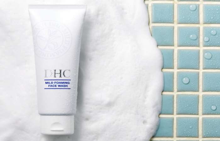 Sữa rửa mặt tạo bọt dịu nhẹ DHC Mild Foaming Face Wash
