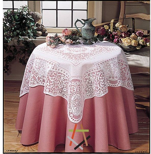khăn trải bàn màu hồng 