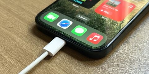 iPhone 16 Pro Max hứa hẹn công nghệ pin mới đột phá
