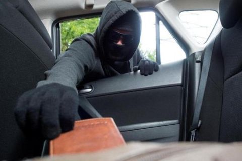 5 Cách phòng chống trộm gương ô tô ngày tết