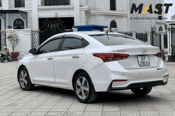 Giá xe Hyundai Accent cũ trên thị trường hiện nay