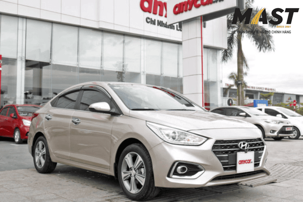 Nhờ thợ chuyên nghiệp hoặc chuyên gia thẩm định Hyundai Accent cũ