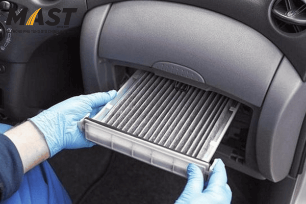 Những sự cố mà dàn lạnh ô tô thường gặp phải