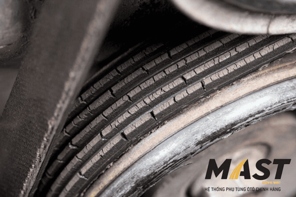 Tiếng ồn, rung lắc hoặc rung động là dấu hiệu nhận biết curoa hỏng