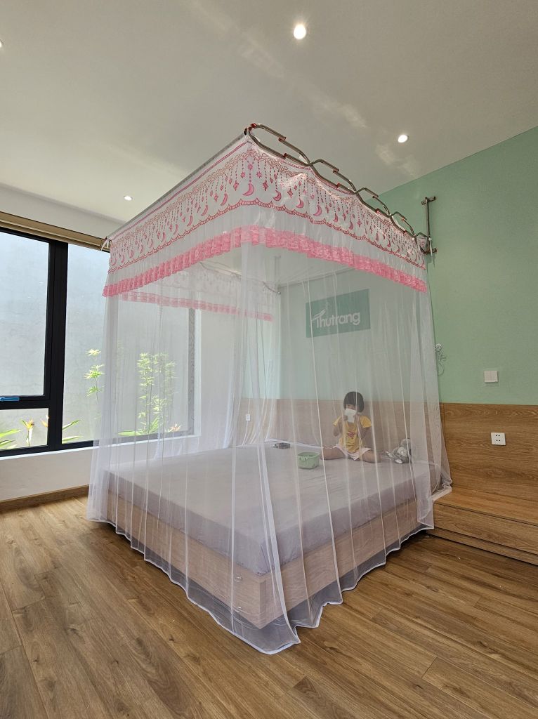 màn chống muỗi xếp gọn cho bé