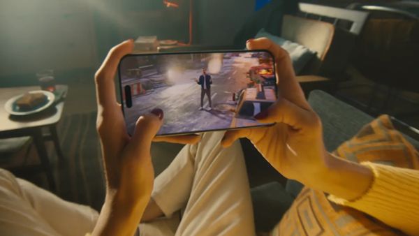 iPhone 15 Pro Mobile Gaming