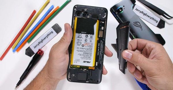 thay-man-hinh-asus-rog-phone-2-zs660-2