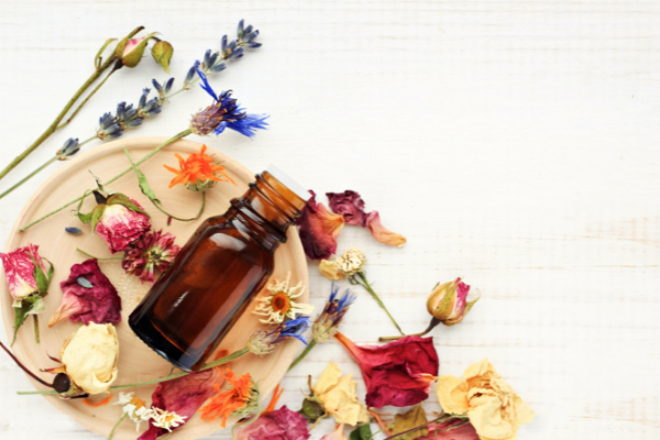 Aromatherapy liệu pháp tinh dầu