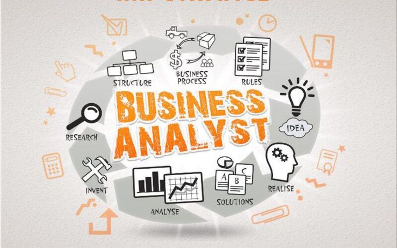 Business Intelligence Analyst là những người đảm nhận nhiệm vụ phân tích dữ liệu từ nhiều nguồn