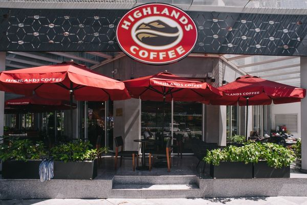 Highlands Coffee được ưa chuộng bởi dân “sành” cà phê.