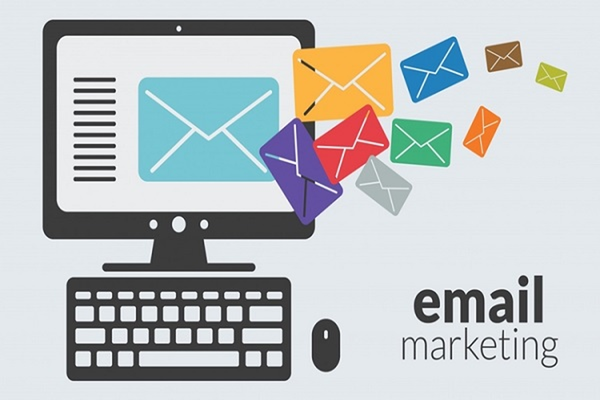 Email marketing là công cụ thu hút khách hàng hiệu quả được nhiều doanh nghiệp lựa chọn.