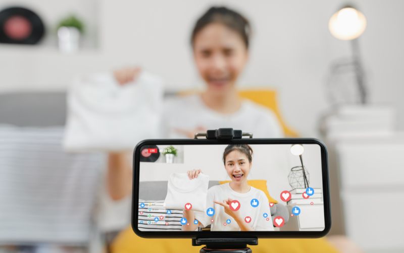 Cách live stream bán hàng hiệu quả trên Facebook cho người mới