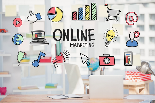 Marketing online sẽ tạo dựng và duy trì mối quan hệ giữa nhãn hàng và người mua bằng cách cung cấp thông tin hữu ích