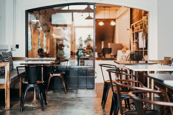 Mở quán cafe nhỏ giúp bạn tiết kiệm chi phí xây dựng và thiết kế