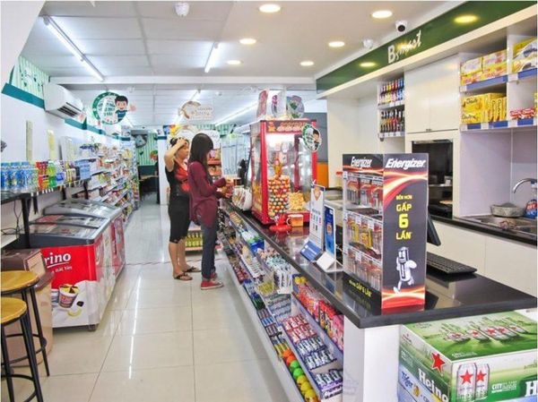 Người bán nên sắp xếp các mặt hàng nhỏ, giá rẻ và tiện lợi gần quầy thu ngân của siêu thị