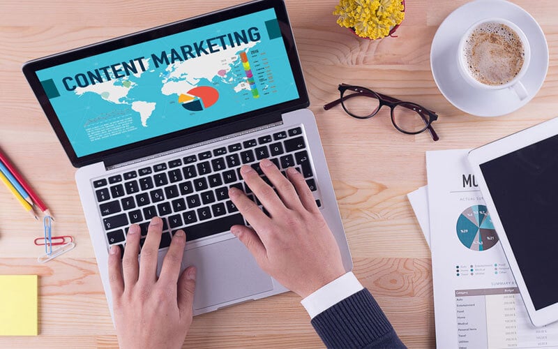 Content marketing không chỉ đơn thuần là việc quảng cáo sản phẩm hoặc dịch vụ của một doanh nghiệp