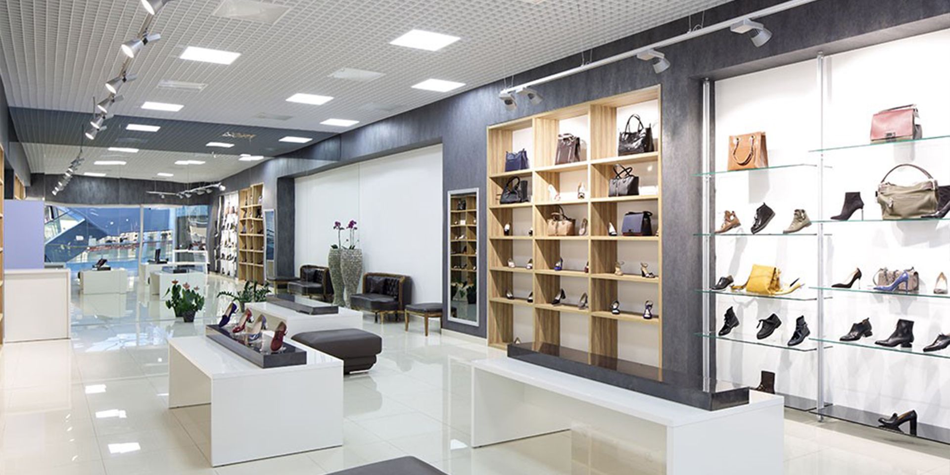 Giải pháp lắp đặt Camera cho showroom, cửa hàng trưng bày sản phẩm