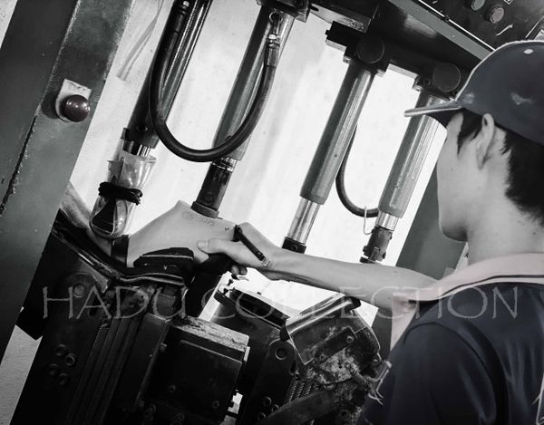 Xưởng giày hadu Xưởng giày hadu