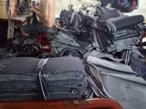 Bỏ-Lấy-Mua-Bán-sỉ quần jean nam nữ giá rẻ tại Bình Định