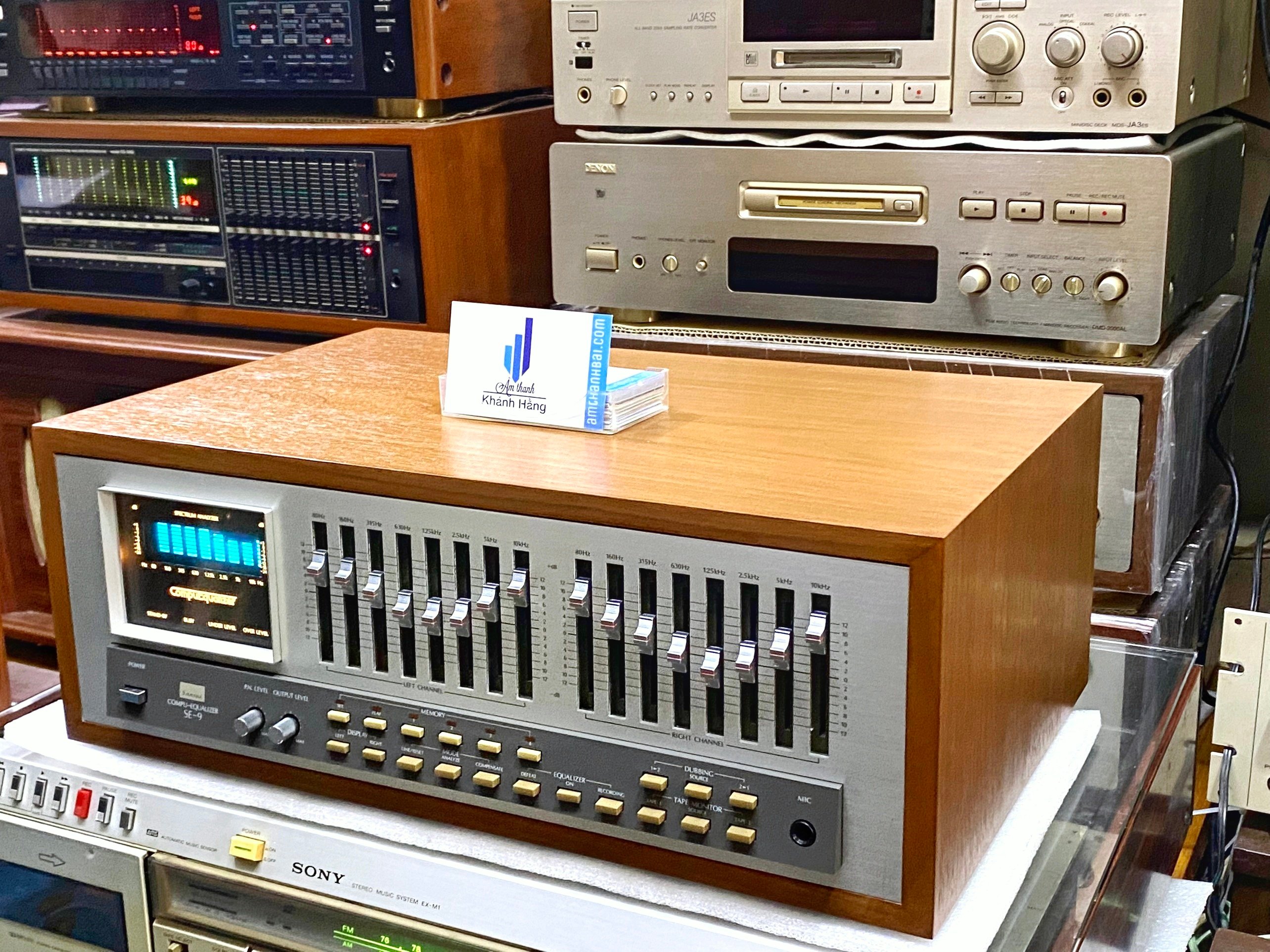 SANSUI SE-9 サンスイ グラフィックイコライザー 取扱説明書付 山水 B9711(イコライザー)｜売買されたオークション情報、yahooの商品情報をアーカイブ公開  - オークファン 家電、AV、カメラ