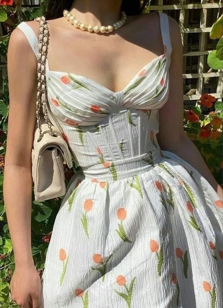 Đầm Dạo Phố Vải Linen Dáng Xòe Cổ Vuông – Thời trang Pantio