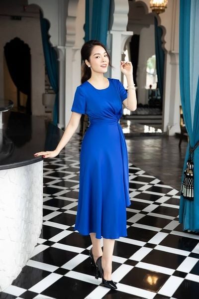 Mua 2023 Phụ nữ mới cho mùa hè váy liền thân phong cách Âu Mỹ nữ ngắn tay mùa  hè mẫu mới phong cách Hàn Quốc tôn dáng cho mẹ váy hai