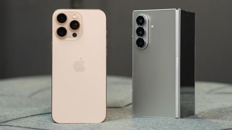 Nhiều người chia tay điện thoại phẳng vì Galaxy Z Fold7 Và Z Flip7