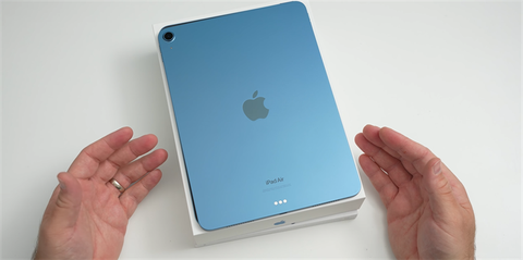 Mở hộp iPad Air 5 2022 xem bên trong có gì nhé!