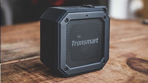 Đánh giá Tronsmart Element Groove: Loa di động nhỏ gọn, mồm to, vừa túi tiền