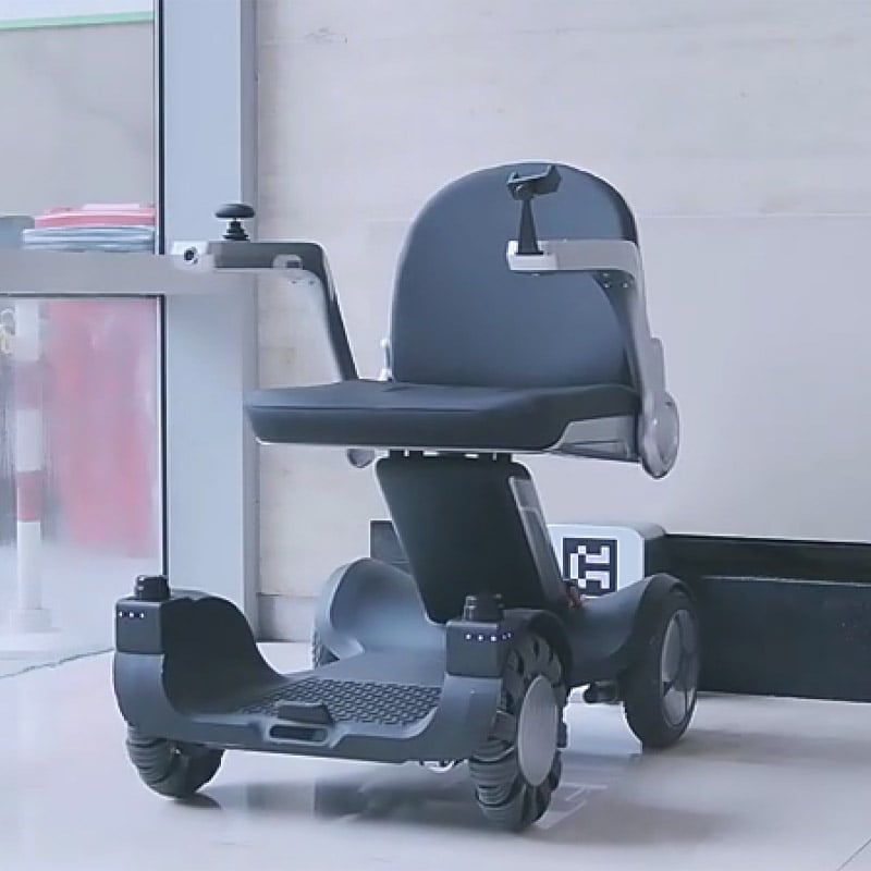 Robot xe lăn điện thông minh Aturos WHL24 cho bệnh nhân, người cao tuổi