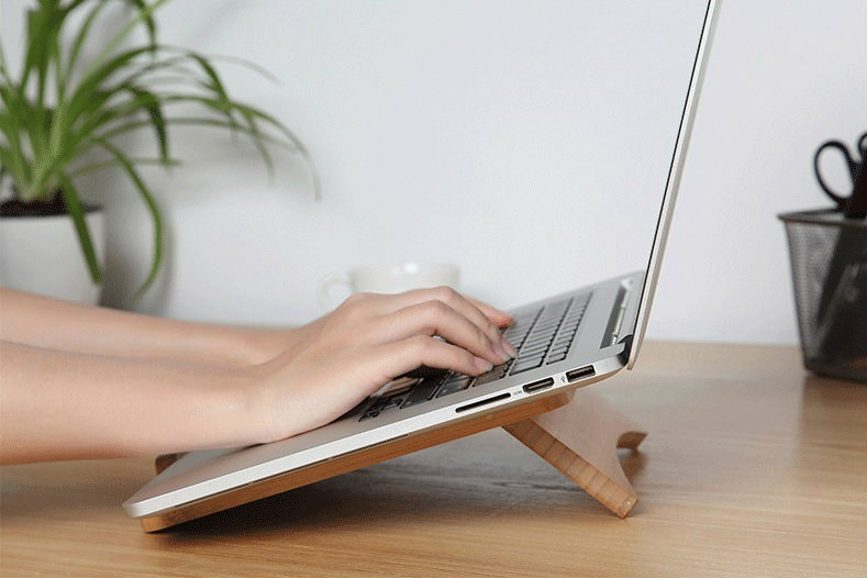 Đế tản nhiệt bằng gỗ cho Macbook Laptop giá tốt Aturos