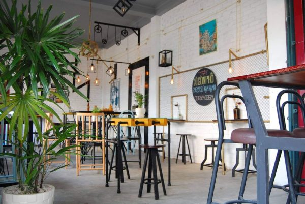 Mở Quán Cafe Nhỏ Ở Quê - Sự Lựa Chọn Số 1 Cho Bạn Trẻ Ít Vốn