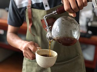 Hướng Dẫn Pha Cà Phê Với Ấm Chân Không (Syphon)