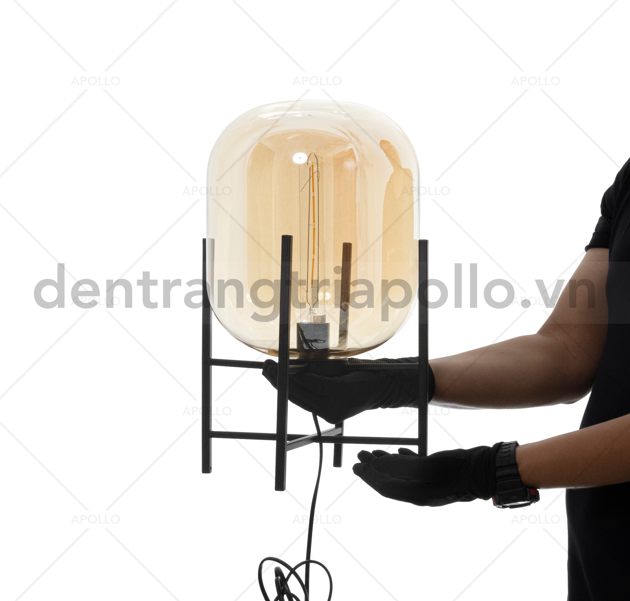 đèn bàn decor thủy tinh