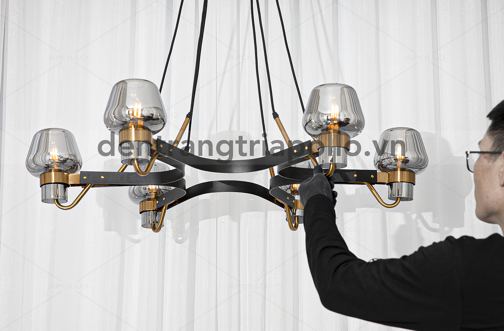 đèn chùm thủy tinh nghệ thuật