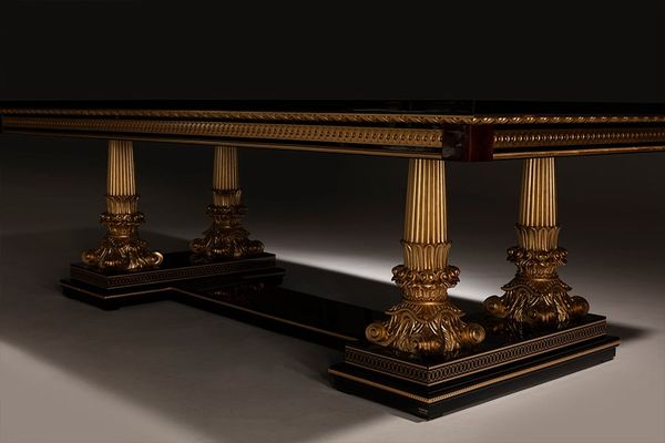 Bàn ăn cổ điển Athens
