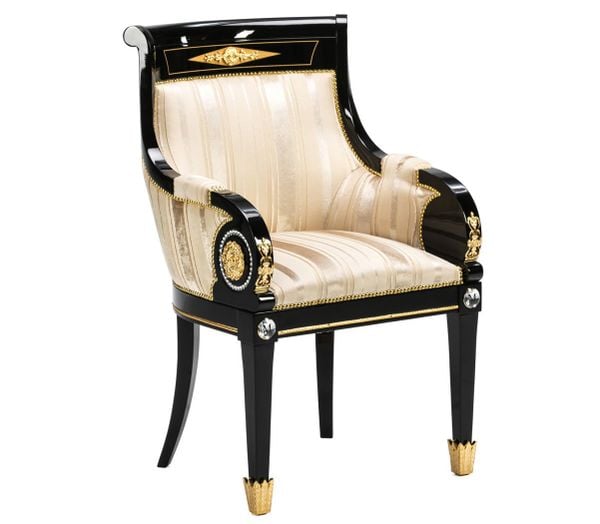 Ghế ăn cổ điển có tay Neva (Mariner)