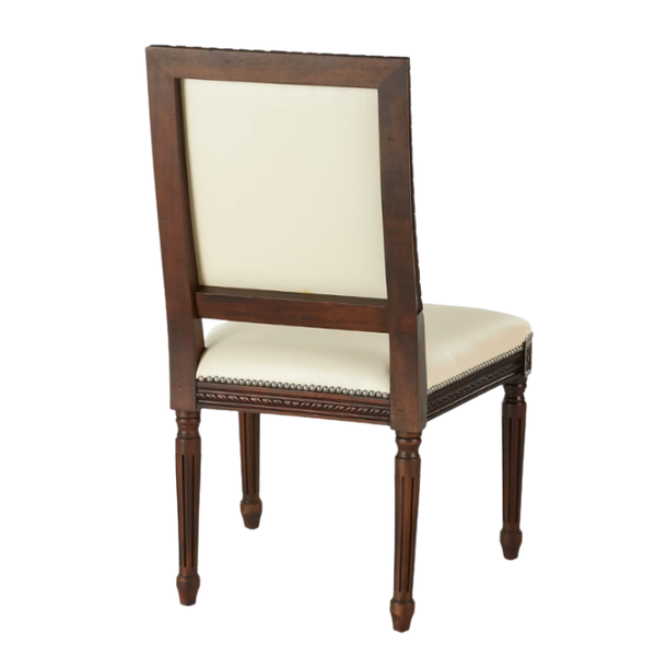 Mẫu ghế Louis 16 tựa vuông