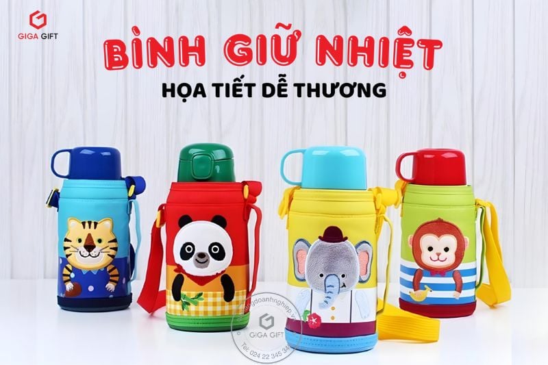 Trẻ nhỏ thường thích chơi đồ chơi đơn giản trong khi bé lớn thường thích các món quà vận động