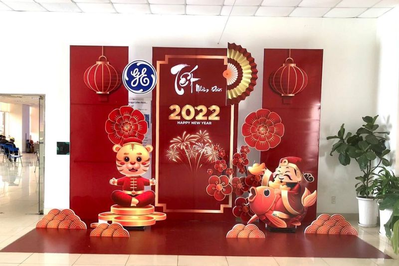 y-tuong-trang-tri-tet-2025-cho-van-phong-nho-va-cong-ty-lon_3
