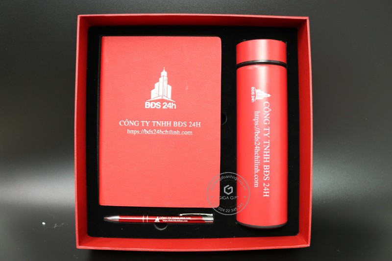 Bình giữ nhiệt chính là “món quà của sự quan tâm”, tạo cảm giác gần gũi và ấm áp.