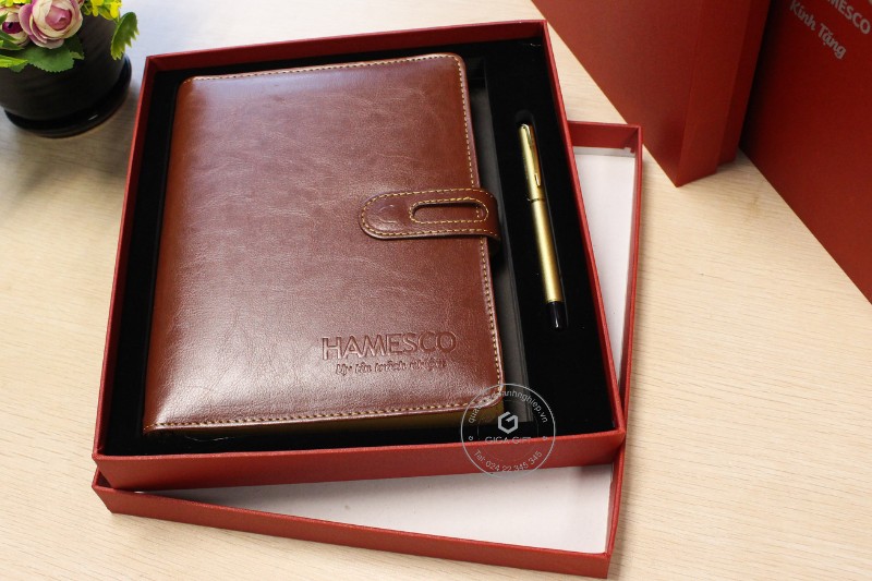 Sổ tay hiện nay rất đa dạng về kiểu dáng, kích thước, màu sắc