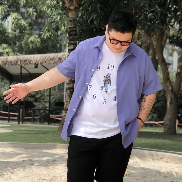 Phối áo khoác ngoài giúp che bụng cho nam big size