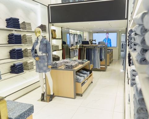 V-SIXTYFOUR Nguyễn Trãi, Tp. Hồ Chí Minh